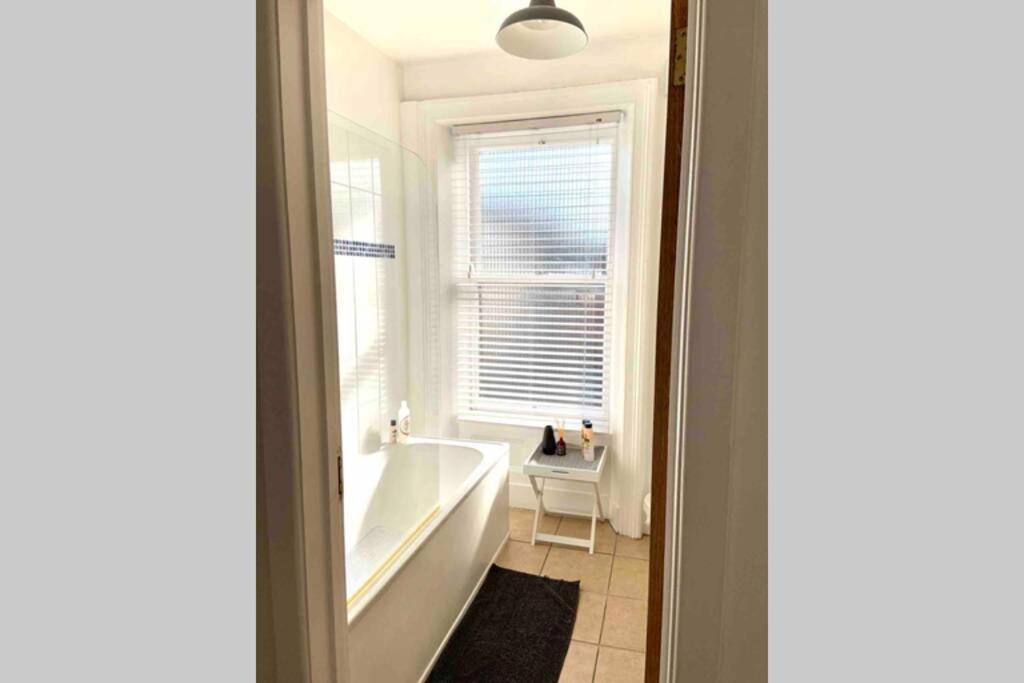 ベルファストFlat 5 Eia Houseアパートメント エクステリア 写真
