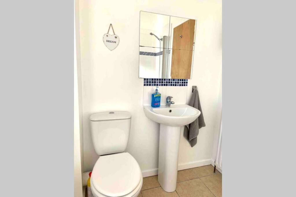 ベルファストFlat 5 Eia Houseアパートメント エクステリア 写真