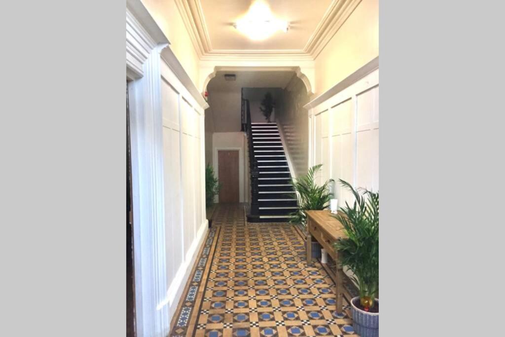 ベルファストFlat 5 Eia Houseアパートメント エクステリア 写真
